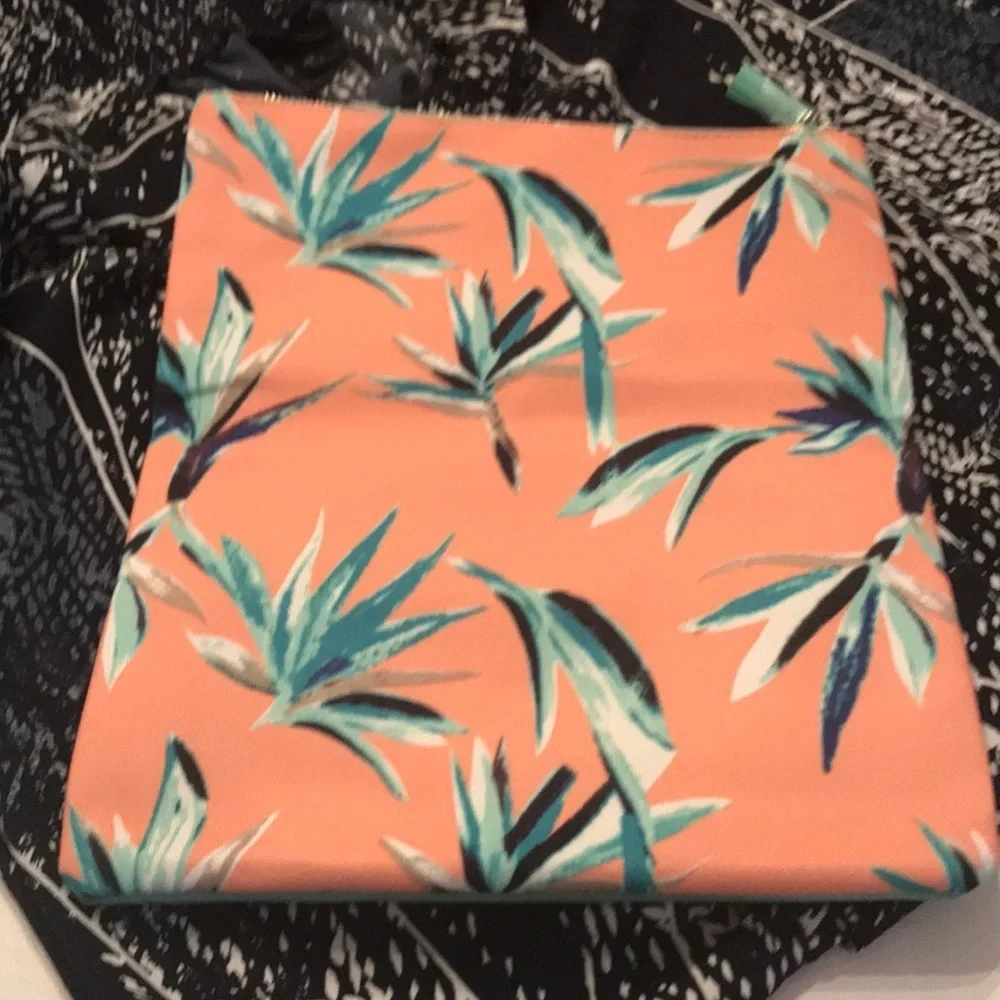 Reversible Rachel Pally Clutch in Bloom A1